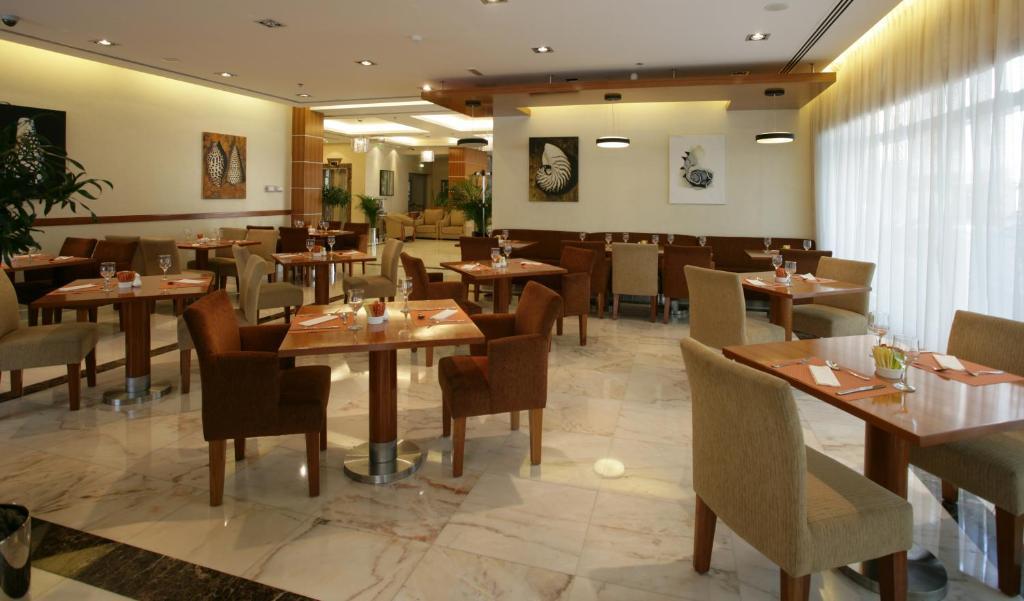 Auris Hotel Apartments Deira Dubai Restaurant photo
